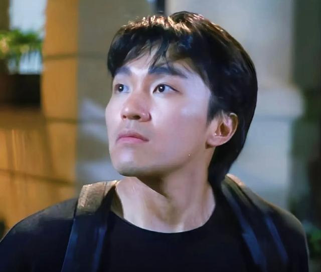 五位不会过气的明星，胡歌上榜，最后一位16年没演戏仍是“顶流”-2.jpg