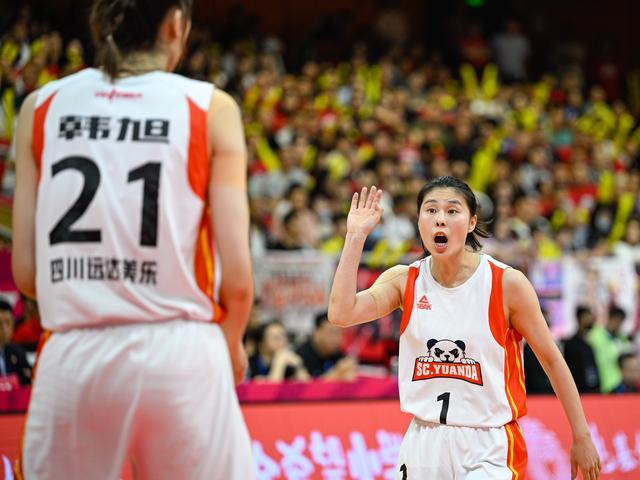 （体育）篮球——WCBA总决赛：四川远达美乐胜内蒙古农信-2.jpg