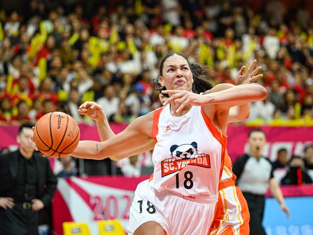 （体育）篮球——WCBA总决赛：四川远达美乐胜内蒙古农信-13.jpg