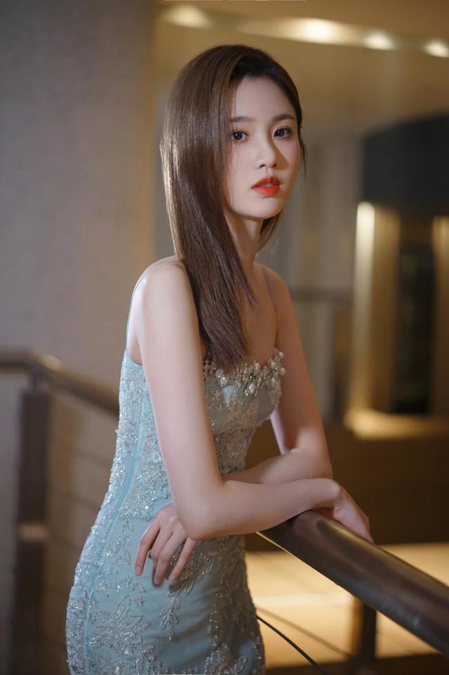 明星图片集 第3525期-11.jpg