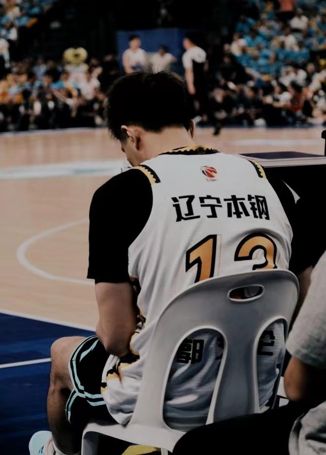 不打了！曝郭艾伦二次申请交易！CBA今夏休赛期史诗级热闹-12.jpg