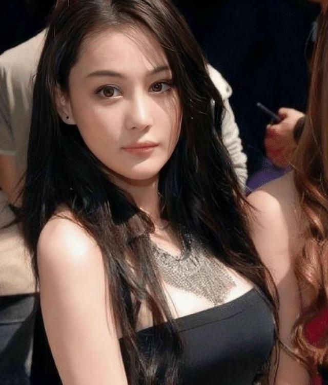 内地娱乐圈十大性感女星，好身材惊艳！-38.jpg