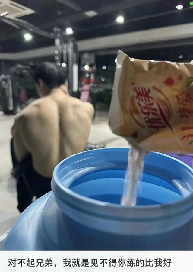 30 张让人越看越觉得搞笑的图片，简直要把人笑“死”了。最后一张-13.jpg