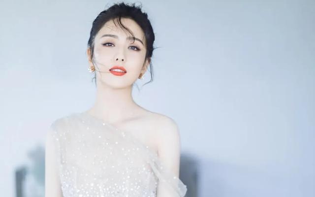 中国十大80后美女明星，你最喜欢哪一位？-7.jpg