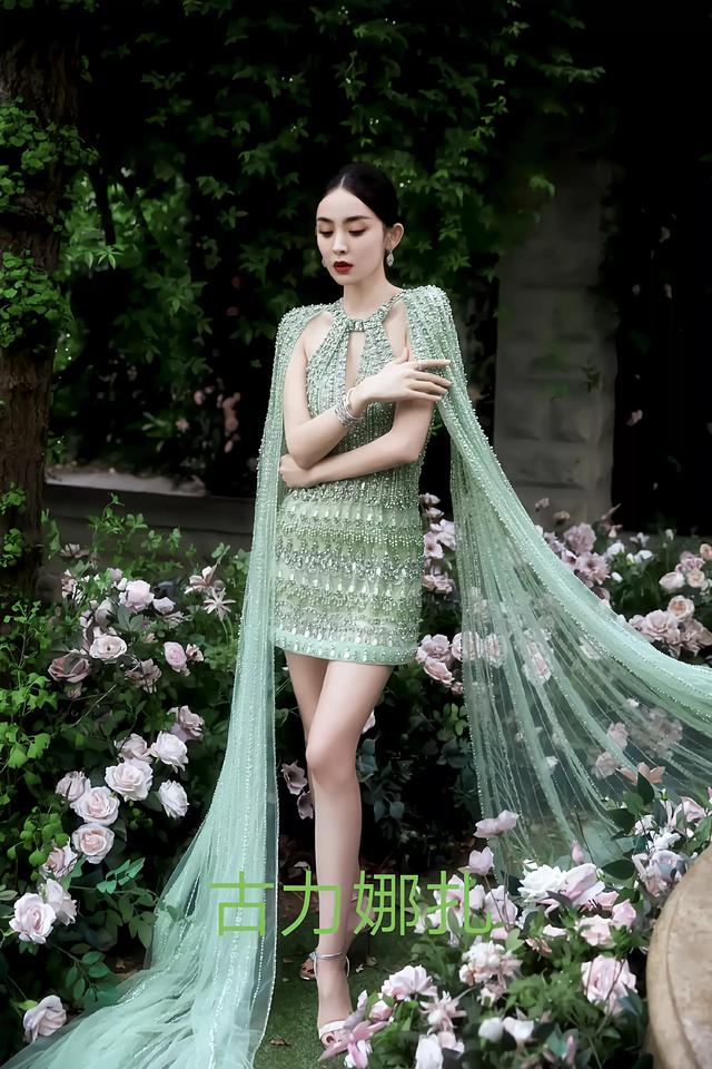 娱乐圈十位大长腿女演员！-7.jpg