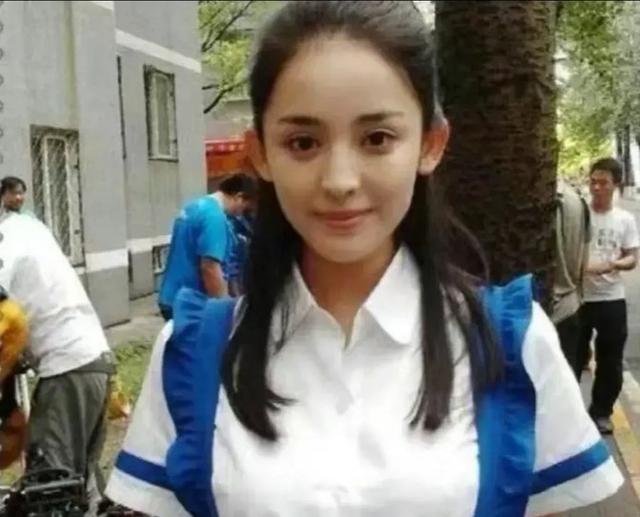 素人明星VS普通人：5大反差对比，你真的了解他们吗？-2.jpg