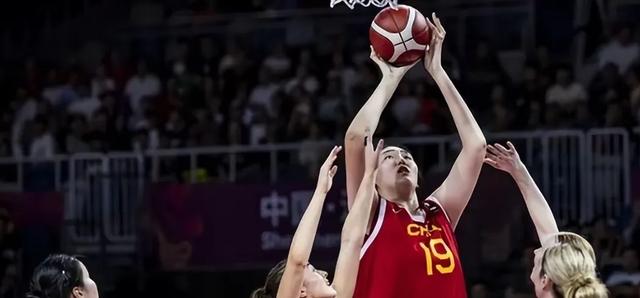 中国输澳大利亚，仔细看完全场比赛，终于弄清，中国队的问题所在-5.jpg