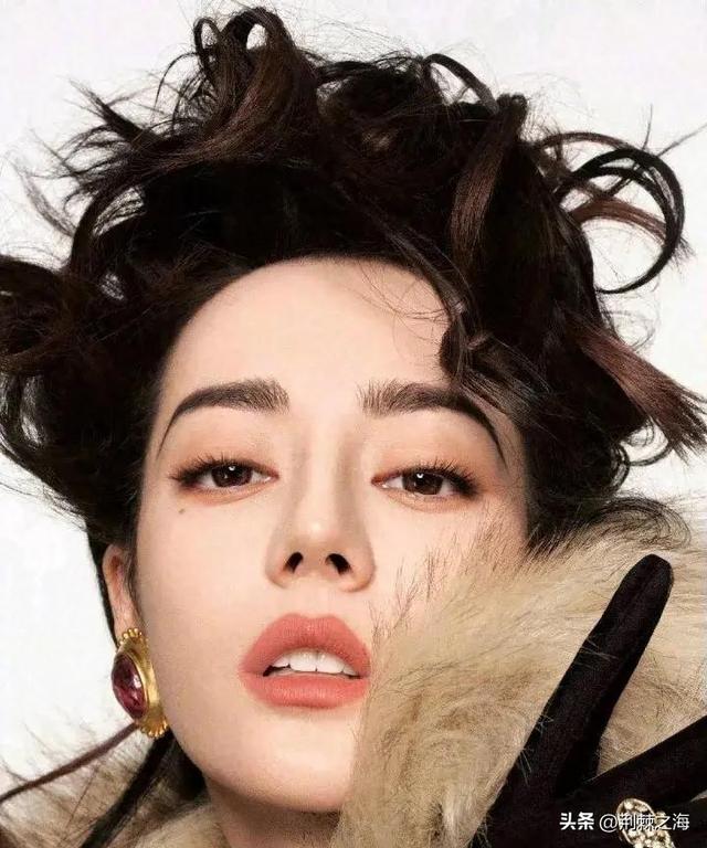 内娱断层顶流明星，肖战迪丽热巴登顶，杨紫第9李现第4王一博第3-2.jpg