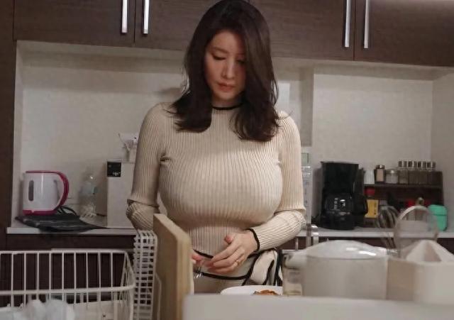 女明星-1.jpg