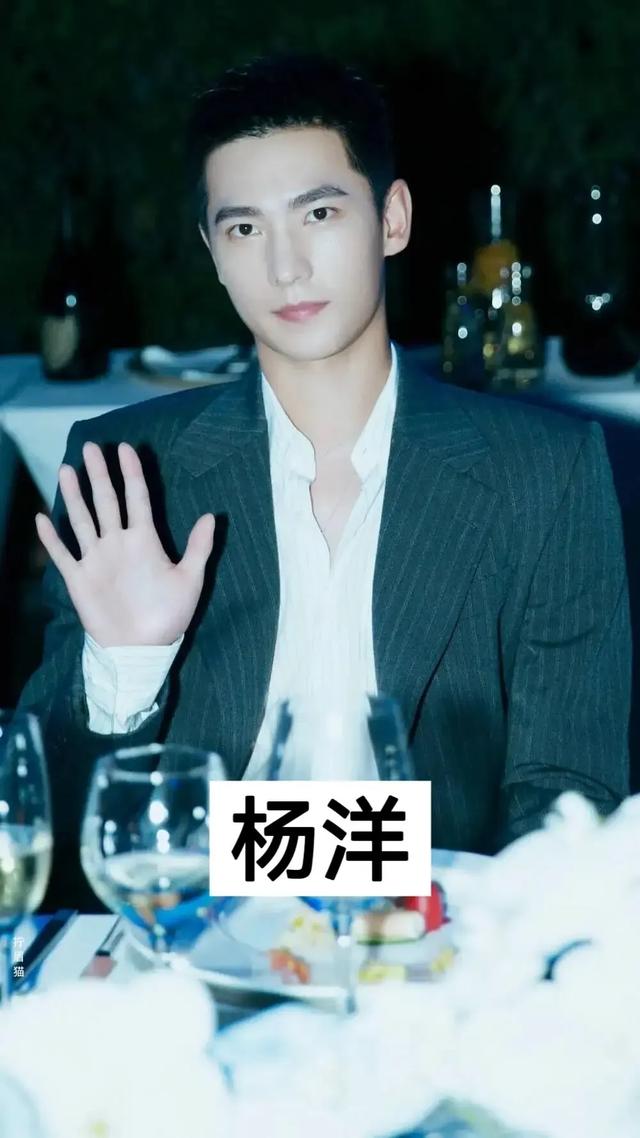 娱乐圈里的8位人气明星，名字真的可以倒过来读，太与众不同了-4.jpg