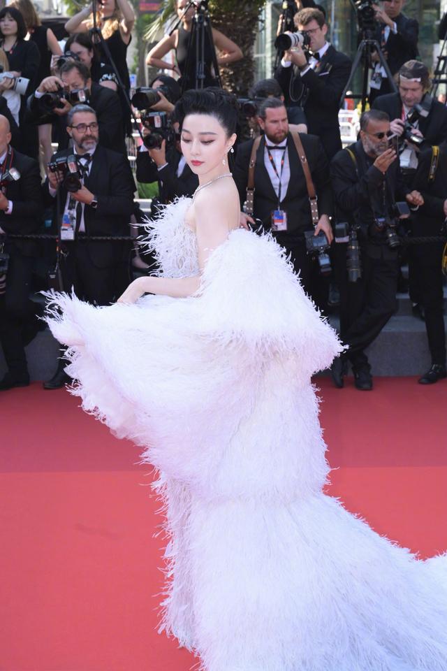 美女明星-4.jpg
