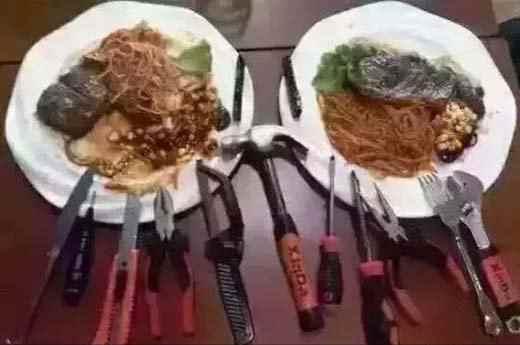 21张能让人嘴巴笑歪的搞笑图片，笑点低的人建议在家人陪同下观看-7.jpg
