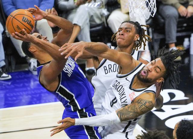 （体育）篮球——NBA常规赛：篮网胜国王-1.jpg