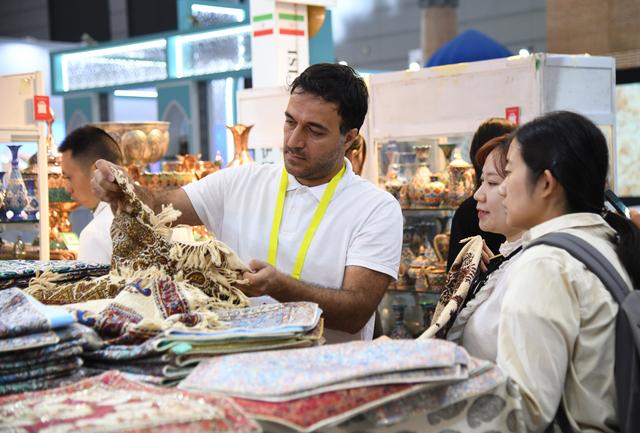 新华全媒头条|开拓造福各国、惠及世界的“幸福路”——高质量共建“一带一路”实现新跨越新发展-3.jpg