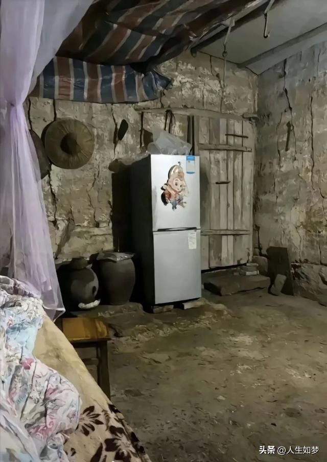 11张搞笑动图，你的笑点有多高，你能面无表情的看完吗？-5.jpg