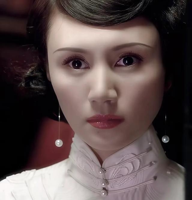 内娱最干净的10位女明星，不傍大款，不当小三，个个都是大美女-2.jpg