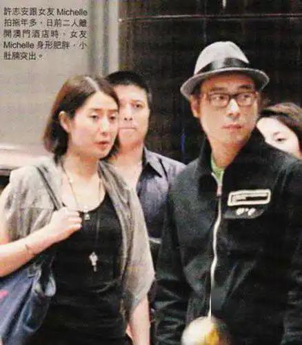 盘点娱乐圈忘拉“窗帘”的明星们：干柴烈火尺度不堪入目-7.jpg