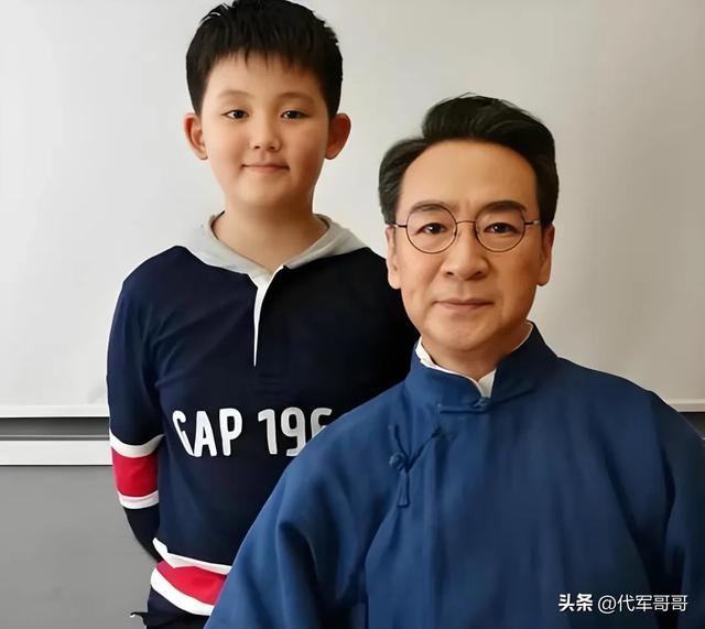 盘点年过50岁老来得子的15位男明星，你最羡慕谁？-8.jpg