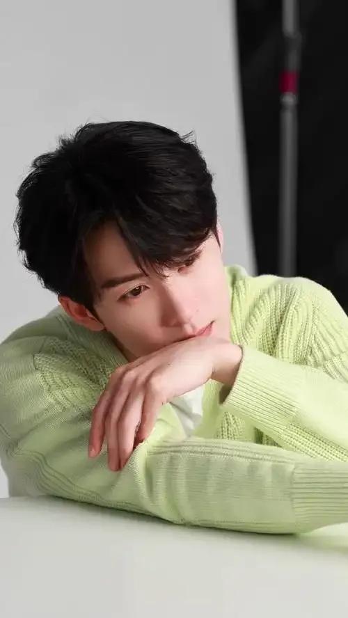 娱乐小八卦:檀健次.杨紫.霍思燕.周迅.王宝强-3.jpg