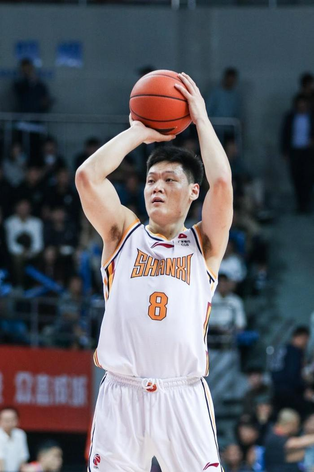 CBA排名大乱！张宁关键6罚全中，周琦12+9，山西终结北京6连胜-4.jpg
