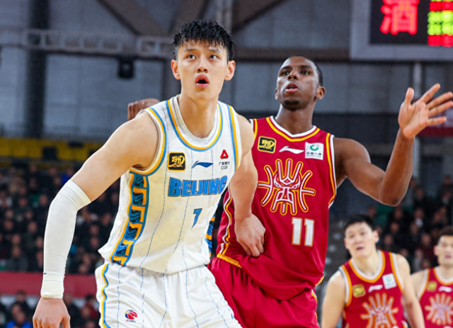 CBA积分榜最新排名：山西逆袭北京杀回前3 广东又下滑到第10-1.jpg