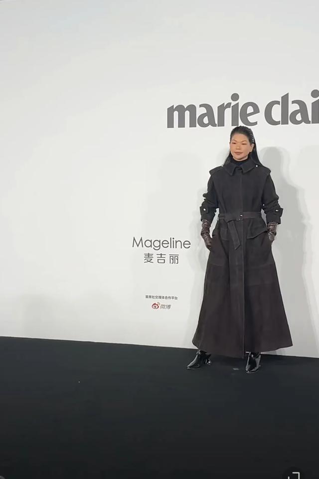 现在的女明星都怎么了？嘉人女性影响力之夜，她们穿的很无语！-20.jpg