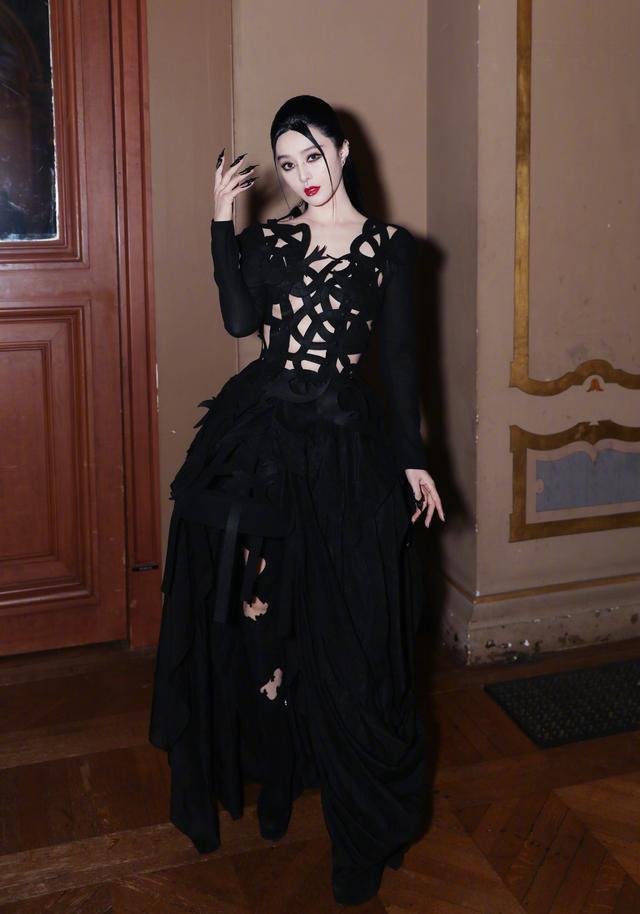 美女明星-7.jpg
