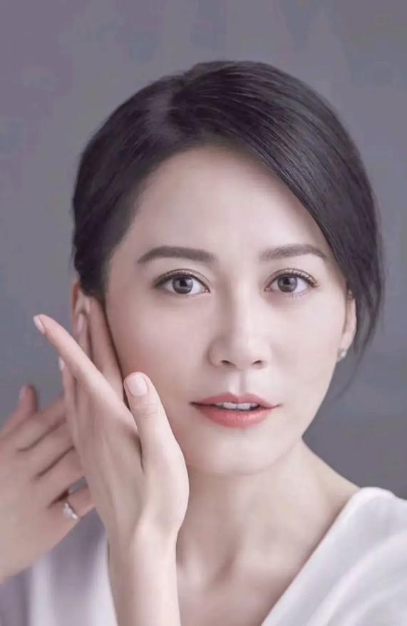 这20位绝美女明星，进来看看有没有你的女神-12.jpg