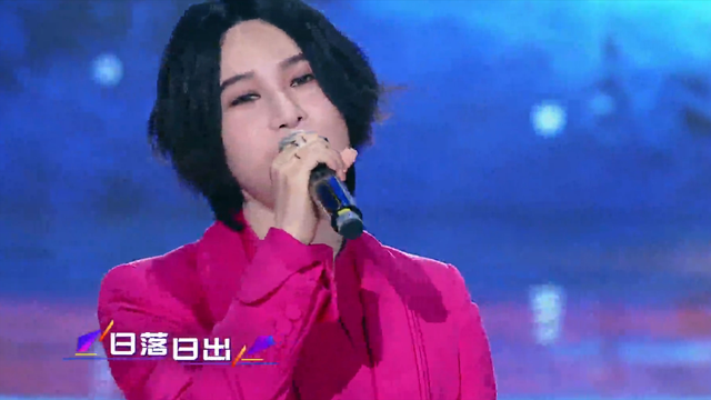 明星素颜真面目，黄奕像村口大妈，朱丹肤色蜡黄，尚雯婕真没想到-18.jpg