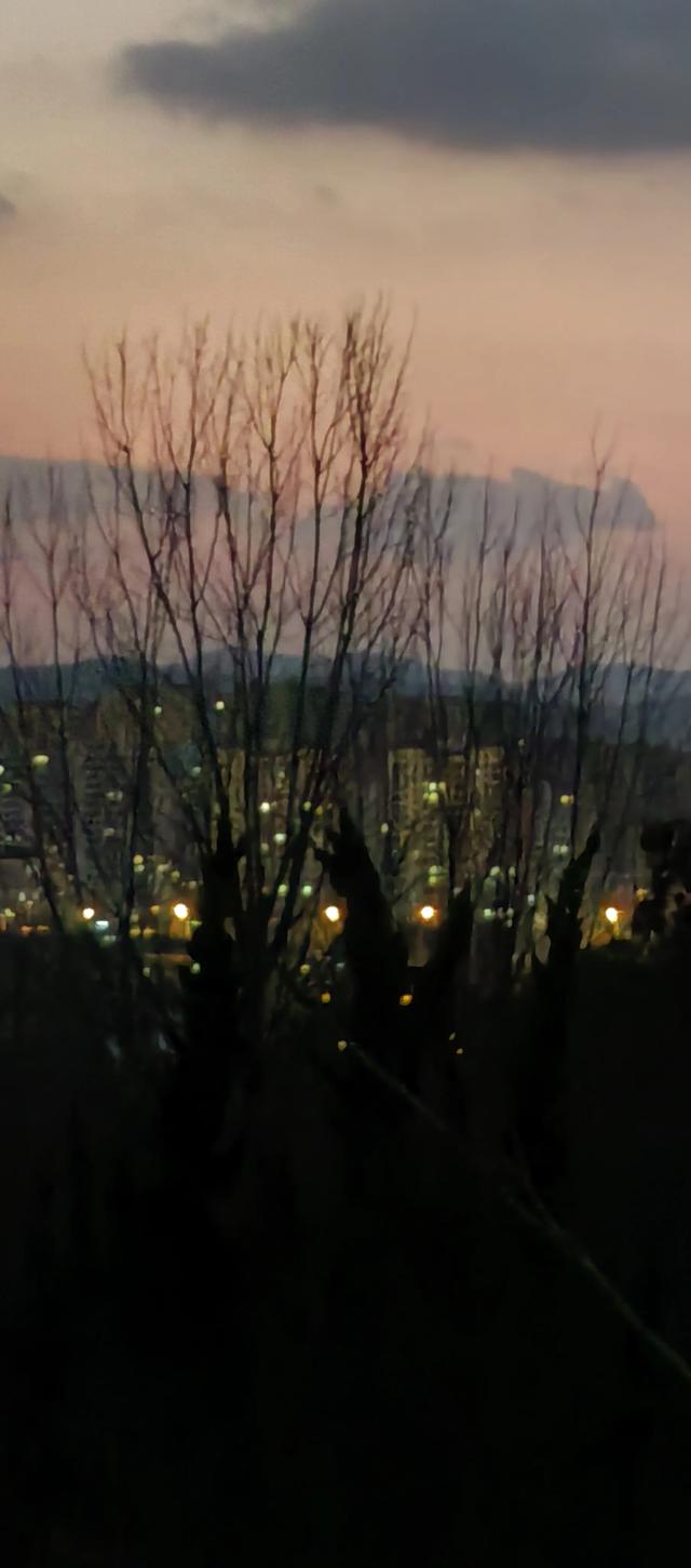 《头条首发》-1.jpg