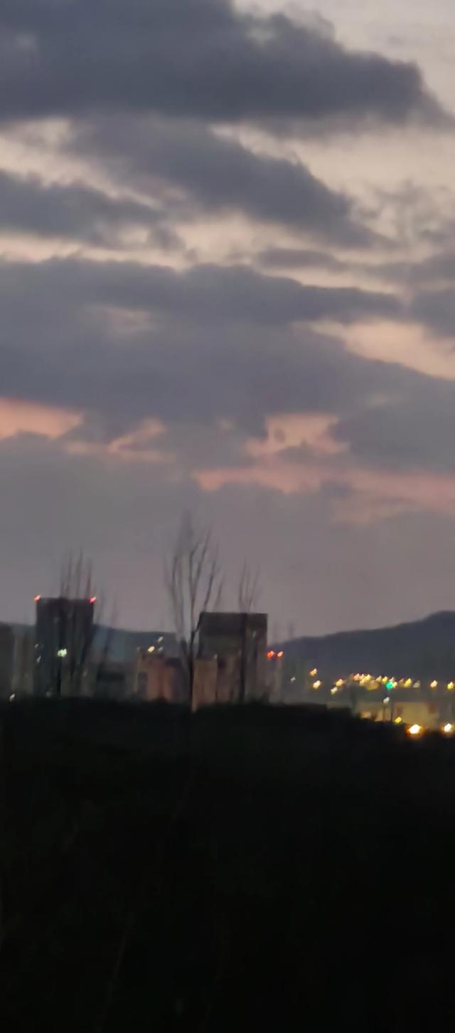 《头条首发》-2.jpg