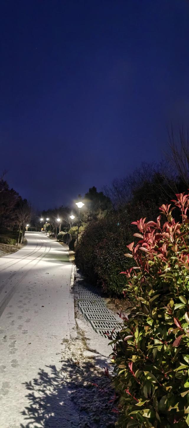《头条首发》-5.jpg