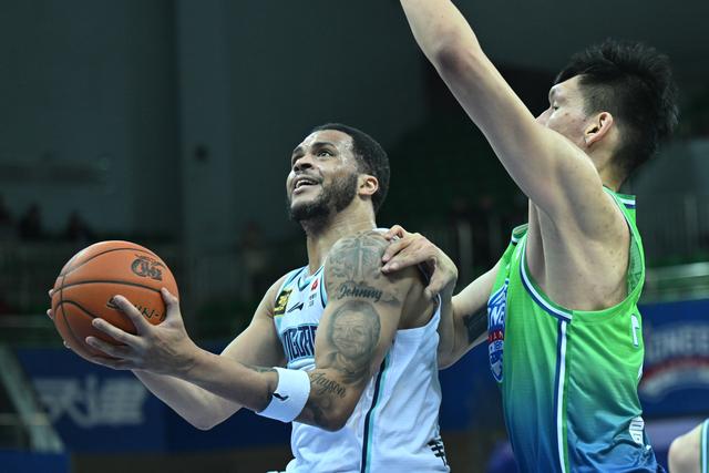 （体育）篮球——CBA常规赛：天津先行者不敌青岛国信制药-9.jpg