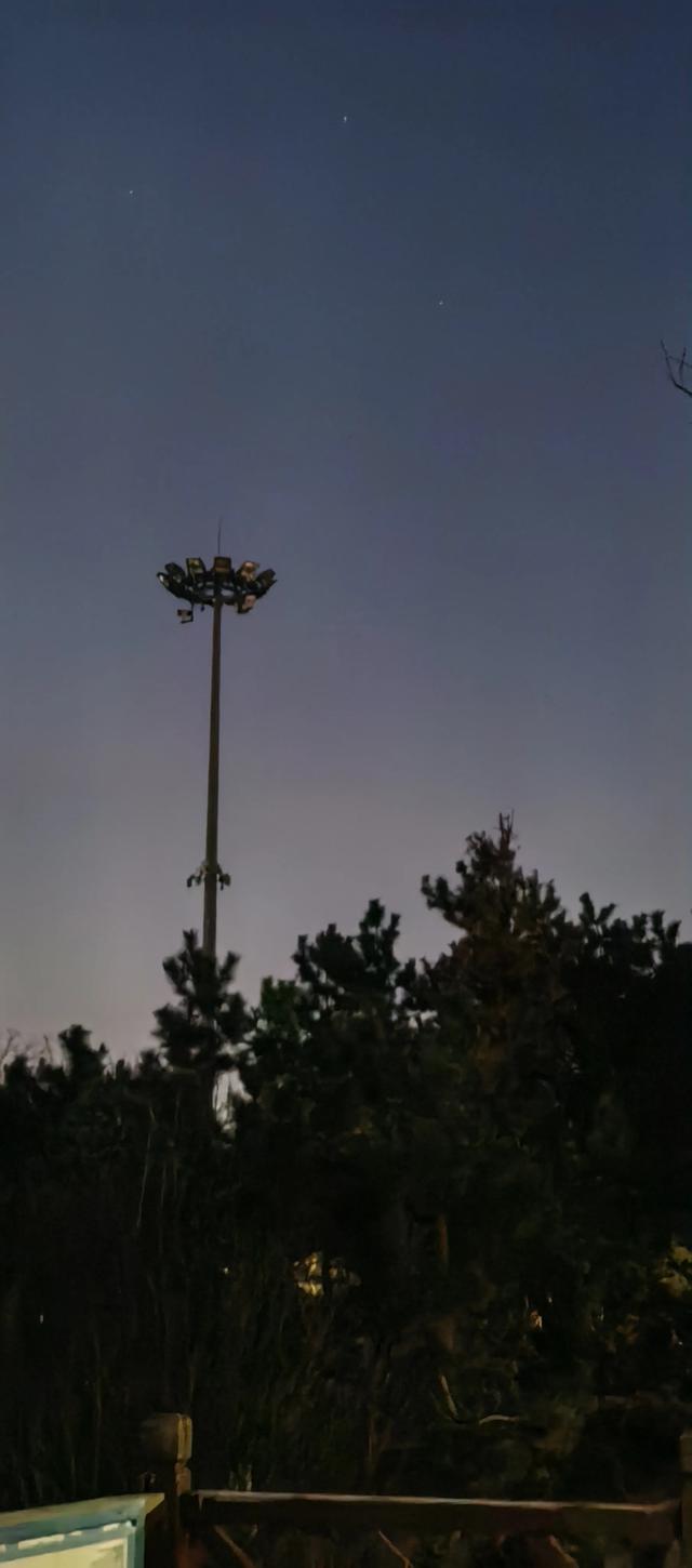 《头条首发》-3.jpg