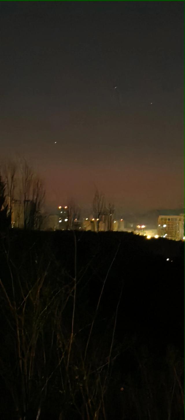 《头条首发》-4.jpg