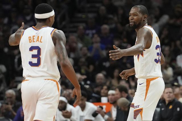 NBA战报:詹杜库均输球，哈登进关键球，火箭再升空，具体排名如下-10.jpg