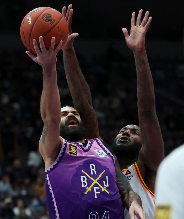 （体育）篮球——CBA常规赛：北京控股胜深圳马可波罗-7.jpg