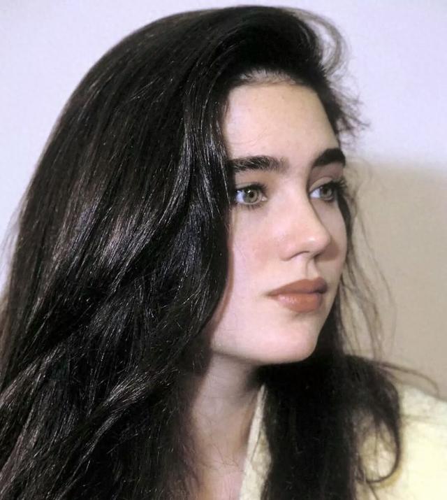 惊艳全球的6位女明星，一个比一个绝色，简直就是无可挑剔-1.jpg