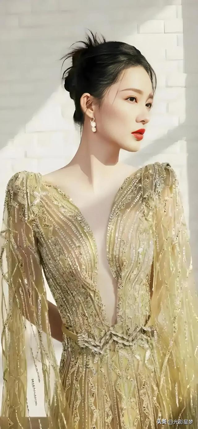 惊艳！内地最美二十女星美照大赏-12.jpg