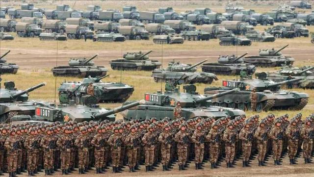 从海陆空三军装备来对比，2024年中美之间的军事实力，还差多少-5.jpg