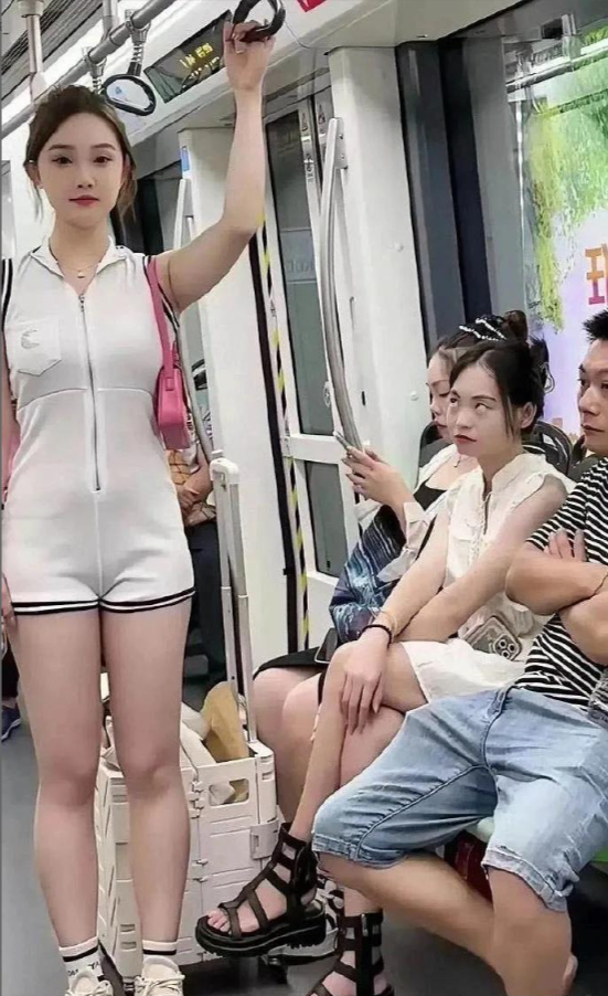 20张让人一看就笑死的搞笑图片-14.jpg