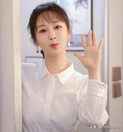娱乐圈十位“干净”的明星-13.jpg