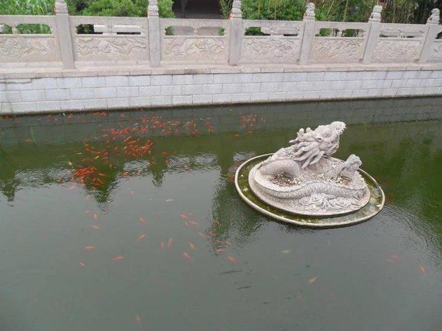 搞笑（小小说）-1.jpg