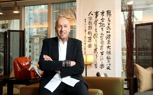 退出美国、加拿大国籍，百亿富翁带着全部身家加入了中国国籍-1.jpg