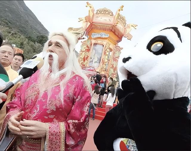 退出美国、加拿大国籍，百亿富翁带着全部身家加入了中国国籍-17.jpg
