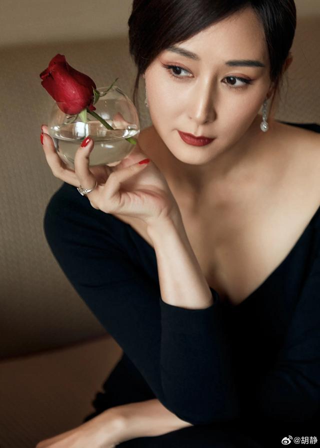 美女明星-1.jpg