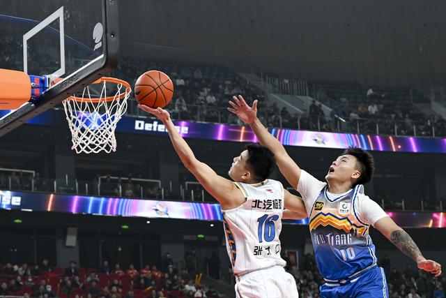 （体育）篮球——CBA常规赛：新疆伊力特胜北京北汽-2.jpg