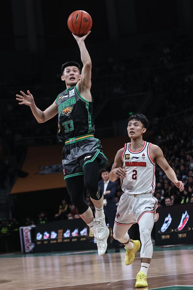 （体育）篮球——CBA常规赛：辽宁本钢胜广东东阳光-3.jpg