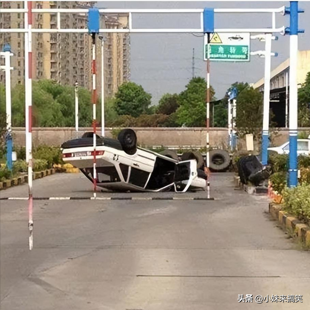 每天一笑，50张搞笑动图：这就是开学第一天的威力吗？-39.jpg