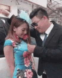 每天一笑，50张搞笑动图：三个感叹号，是他最后的警告！-30.jpg